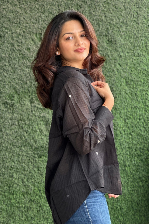 Nayeli Heart Embroidery Shirt (Red & Black)